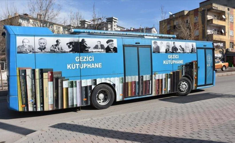 Şırnak'ın köylerine gezici kütüphane hizmeti