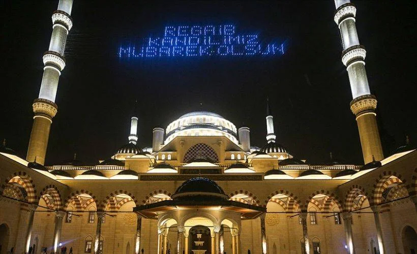 Yarın Regaip Kandili