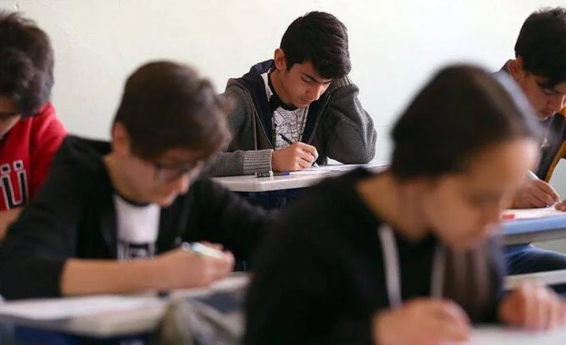 Yüz yüze eğitim ertelendi mi? Yüz yüze eğitim ne zamana ertelendi?