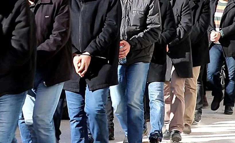 7 ile FETÖ yapılanmasına operasyon