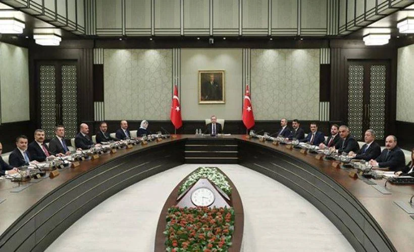 Ak Parti'den 'kabine değişikliği' açıklaması