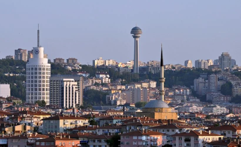 Ankara için alınan yeni kararlar neler? Ankara'da lokanta, nikah, sinema, halı saha ve kafe yasakları!