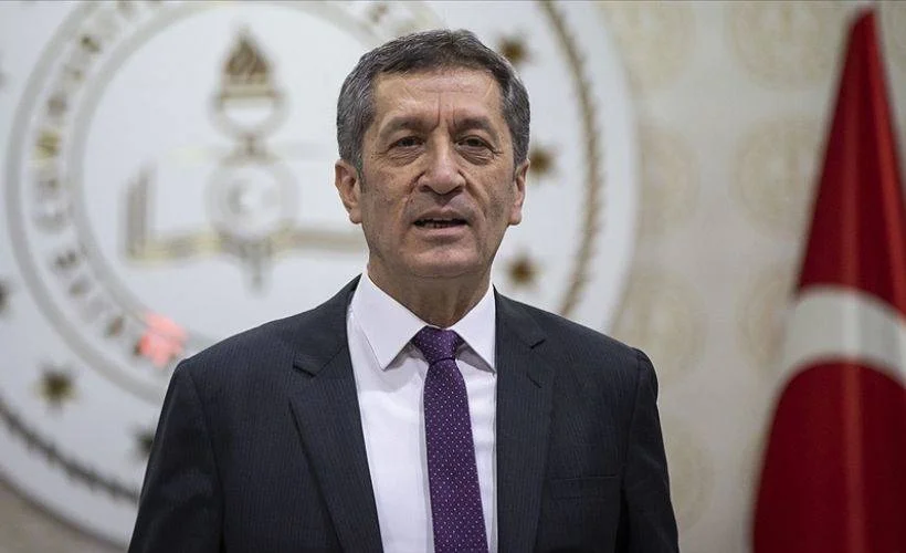 Bakan Selçuk'tan 31 il için 'tablet bilgisayar' açıklaması