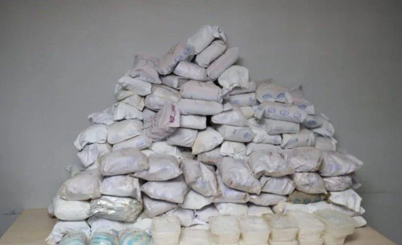Bakan Soylu: Hakkari'de 482 kilo eroin, 65 kilo metamfetamin ele geçirildi