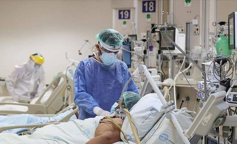 Bilim Kurulu üyesi Prof. Hasöksüz, risk haritasında kırmızıya dönmesi beklenen illeri açıkladı