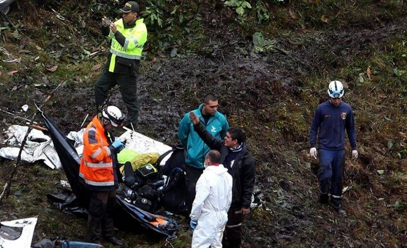 Bolivya'da otobüs uçuruma yuvarlandı: 21 ölü, 20 yaralı