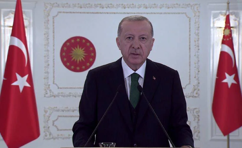 Cumhurbaşkanı Erdoğan'dan kadına şiddete tepki mesajı