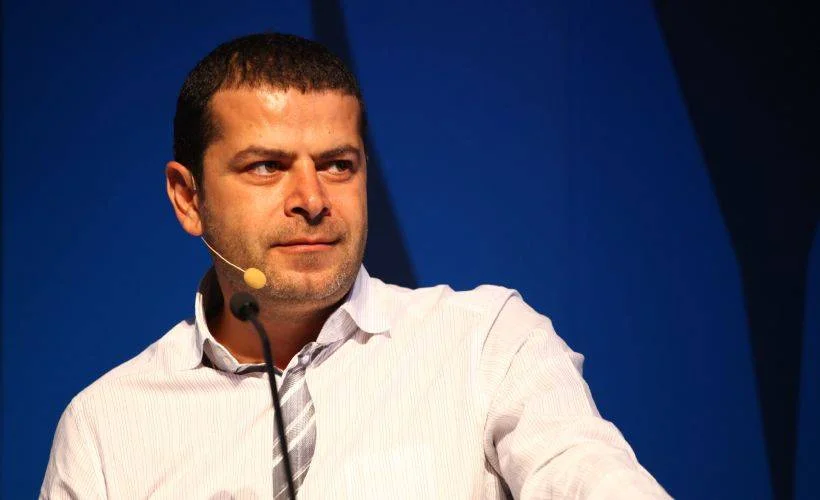Cüneyt Özdemir'in 10 bin dolara sattığı tweet