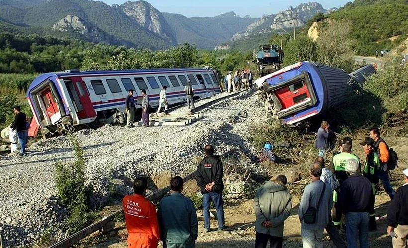 Demiryolu raylarında gözyaşı