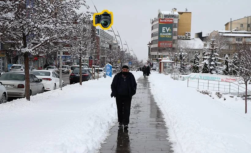 Doğu'da 3 ilde kar yağışı etkili oluyor