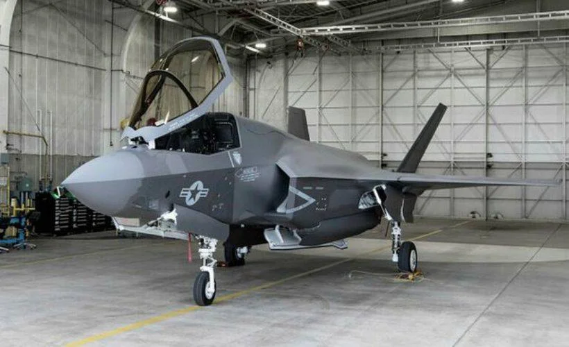 Dünyanın en pahalı silahı F-35 jeti kendini vurdu... Zarar 2,5 milyon dolar
