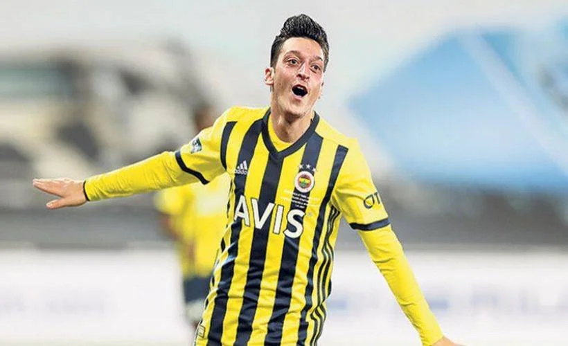 Fenerbahçe'den Mesut Özil açıklaması! Son durumu belli oldu