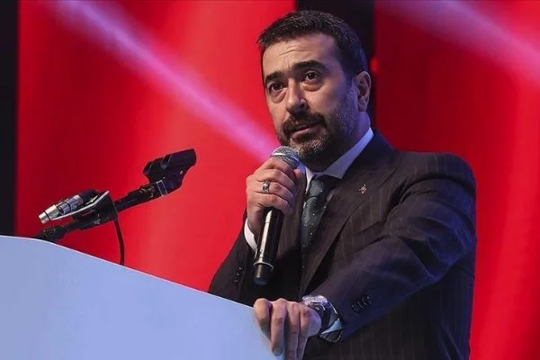 Hakan Han Özcan'dan Ekrem İmamoğlu'na; Beni bul!