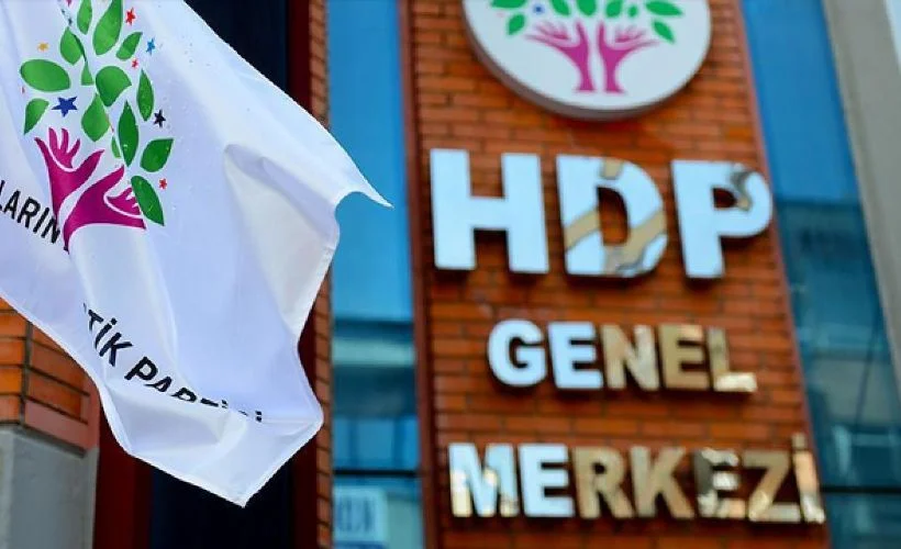 HDP kapatma davası ret mi edildi? AYM'nin iddianame iadesi ne anlama geliyor?