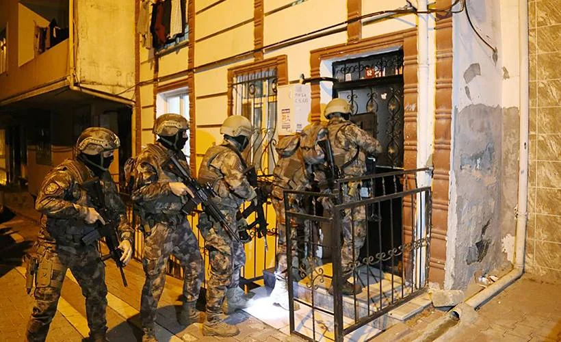 İstanbul'da DEAŞ operasyonu: 14 gözaltı