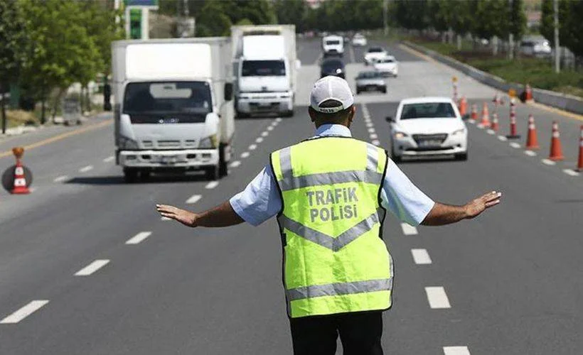 İstanbullular dikkat: Yarın kapatılacak yollar açıklandı