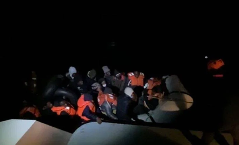 İzmir'de facia önlendi... 34 sığınmacı kurtarıldı