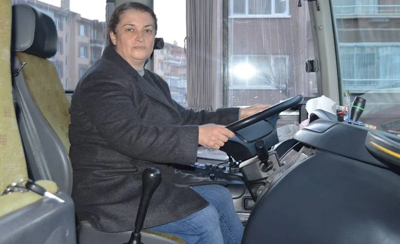 Mesleğindeki başarısıyla kadınlara örnek oluyor