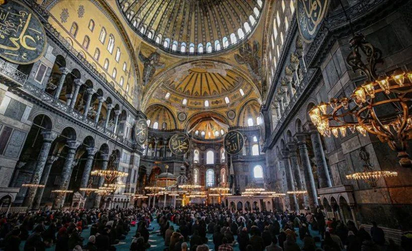 Namazın Müslümanlara hediye edildiği gece: Miraç