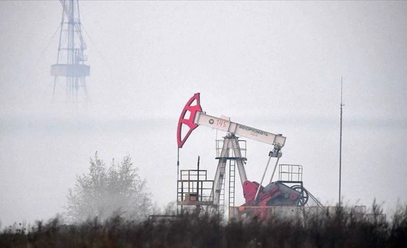 OPEC+ ülkeleri petrol üretim kesintilerini 1 ay daha uzattı