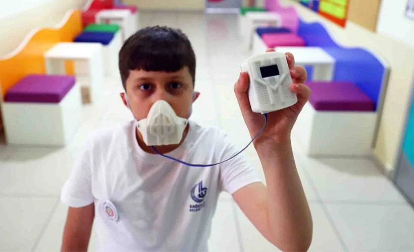 'Paniğini Maskele' projesiyle birinci oldu