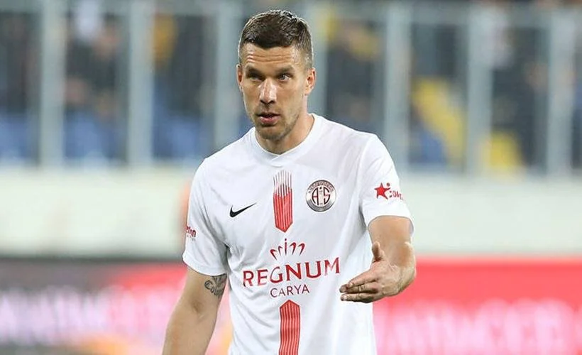 Podolski'den Fenerbahçe yorumu: Şampiyonluk isteyen bir takımla aramızda bir fark göremedim