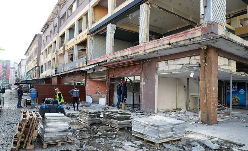 Rize kent mimarisine uygun şekilde yeniden inşa ediliyor