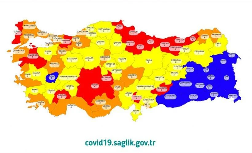 Sağlık Bakanı Koca Kovid-19 risk haritasını paylaştı