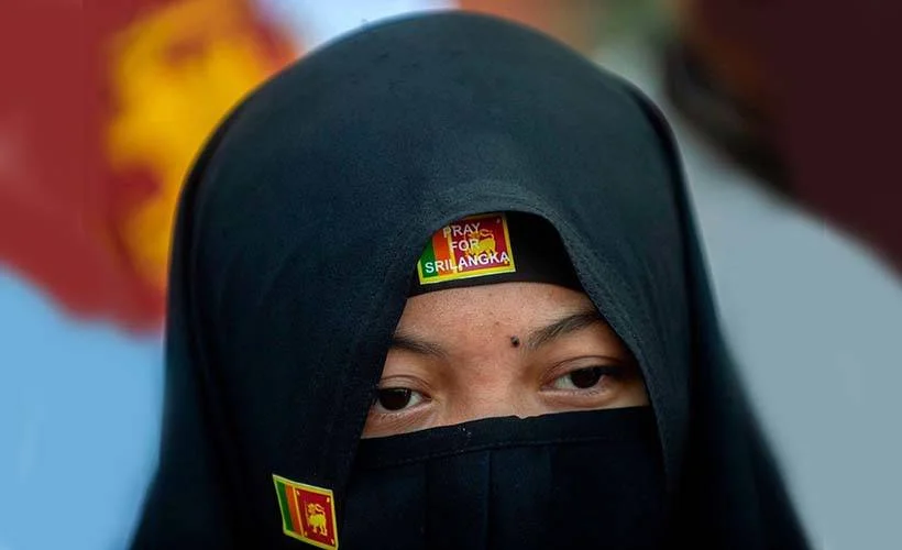 Sri Lanka'da burka giymek yasaklandı