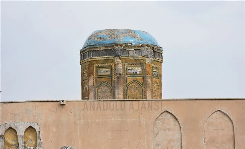 Tarihi Kerkük kalesi harap halde ilgi bekliyor