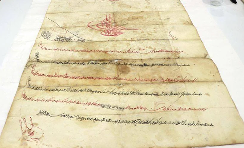 Tesadüfen bulunan padişah fermanı