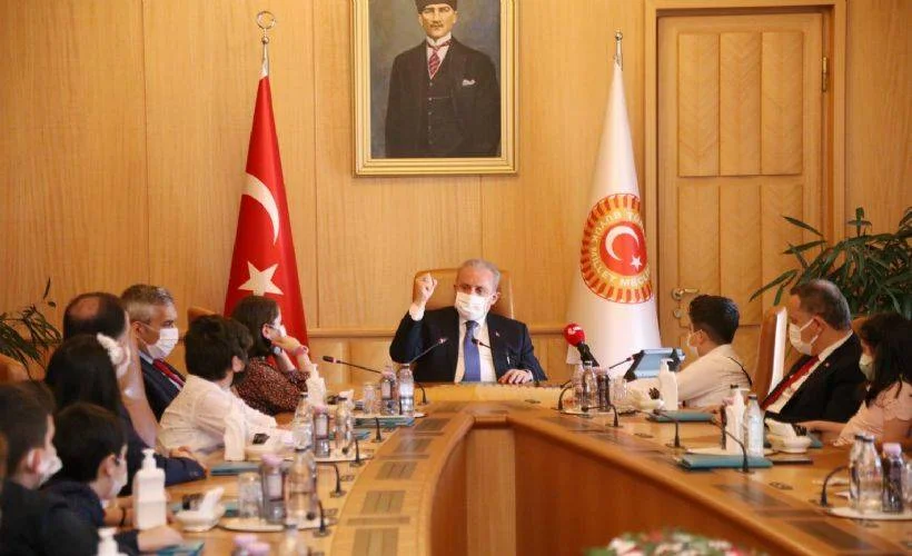 Bağcılarlı çocuklar, 23 Nisan'ın coşkusunu Ankara'da yaşadılar