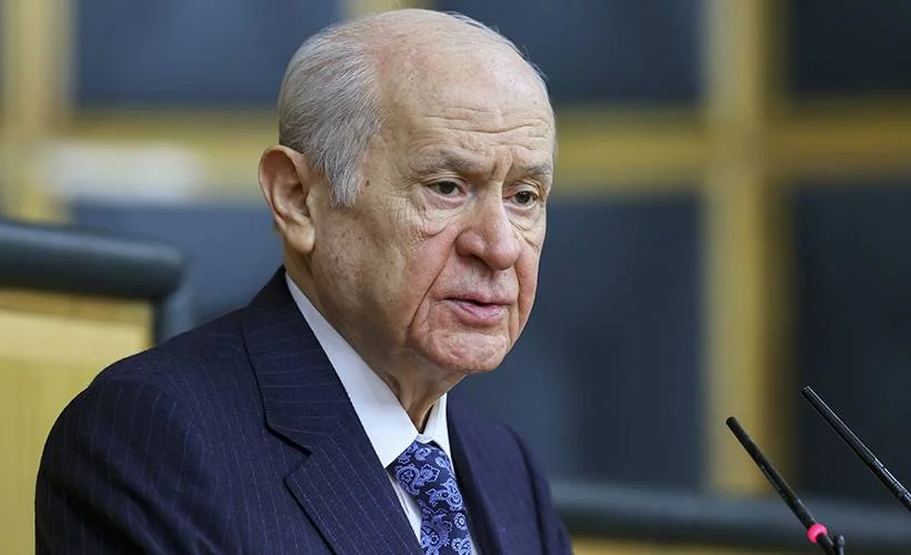 Bahçeli'den bildiri yayınlayan amirallere sert tepki