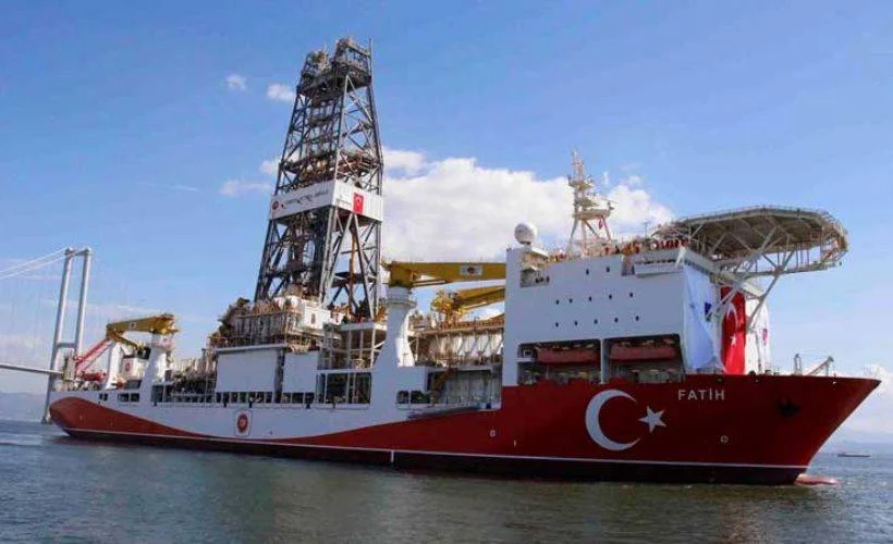 Bakan açıkladı: Karadeniz'de sondaja başladık