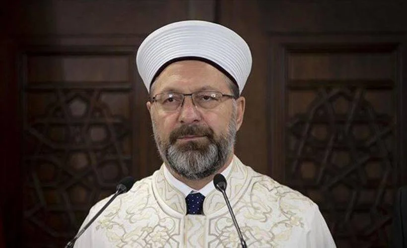 Bayram namazı cemaatle mi kılınacak? Ali Erbaş açıkladı