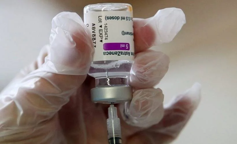 Bir ülkeden daha AstraZeneca aşısına veto