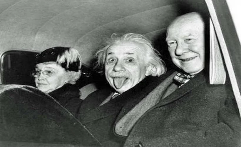 Einstein ve Marilyn Monroe de kekemeydi