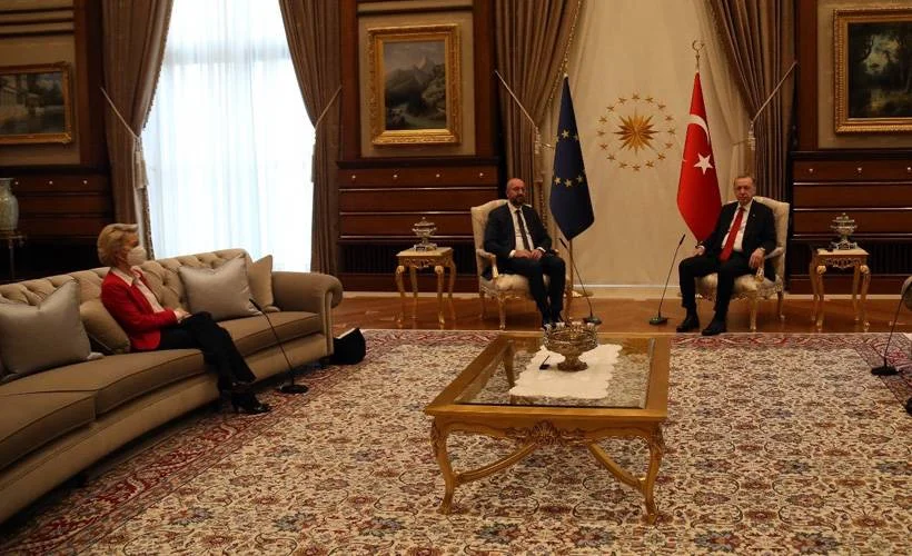 Fransız medyası: Protokol krizinde hata Charles Michel'in ekibinde