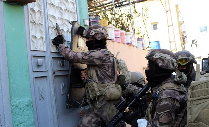 Gaziantep'te 950 polis ile dev uyuşturucu operasyonu
