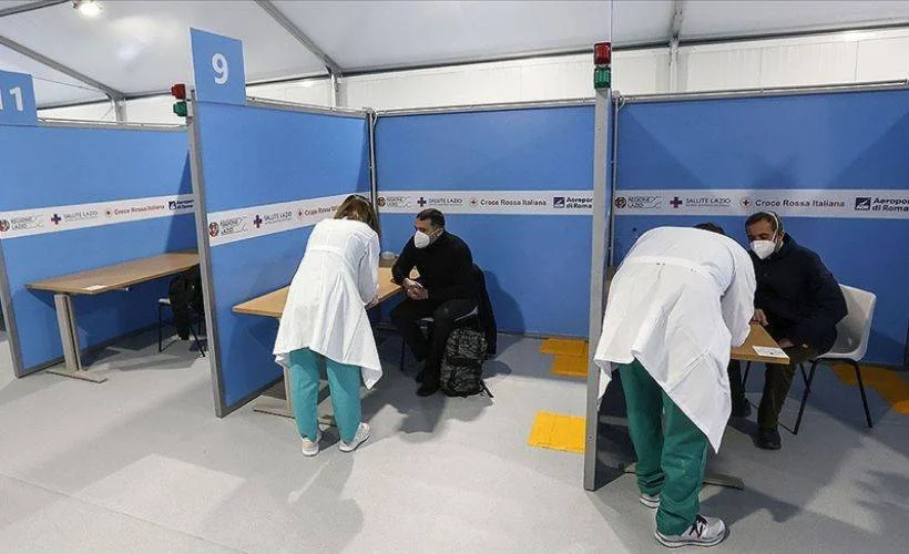 İtalya'da son 24 saatte 469 kişi Kovid-19'dan hayatını kaybetti