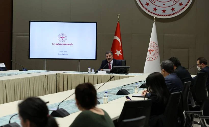 Kritik toplantı başladı! Gündemde 3 haftalık tam kapanma var