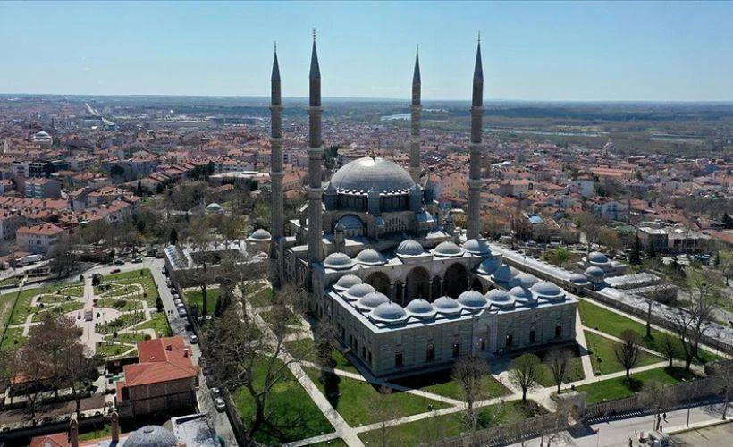 Mimar Sinan'ın ustalık eseri Selimiye Camisi ramazana hazır