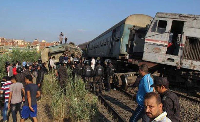 Mısır'daki tren kazasında ölü sayısı 23'e yükseldi