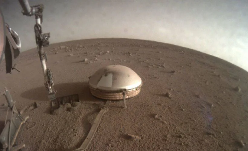 'NASA'nın iniş aracı Mars depremini hissediyor'
