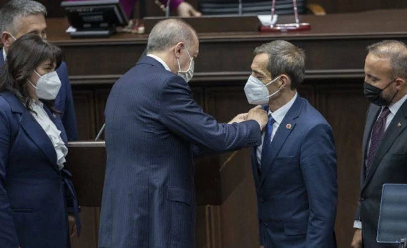 Nejat Önder kimdir? Nejat Önder nereli? Nejat Önder hangi partiden AK Parti'ye katıldı?