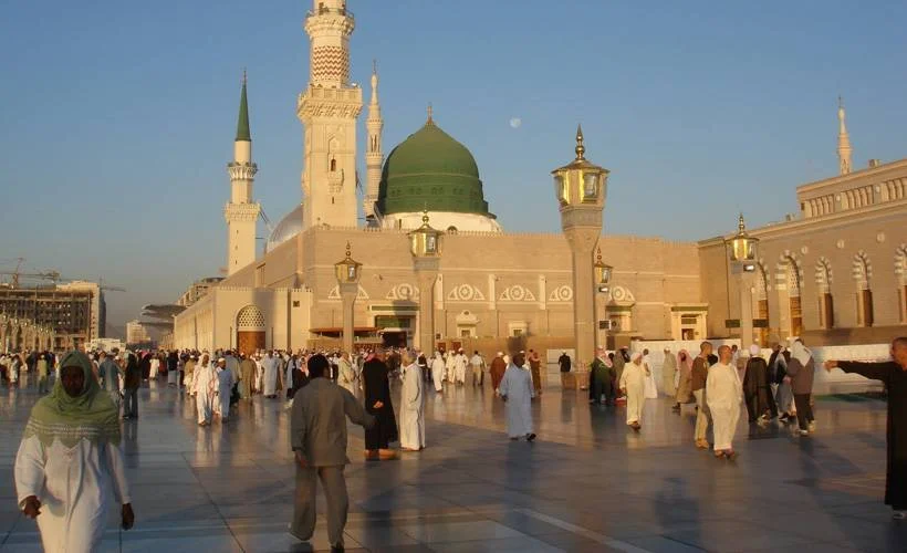 Ramazan ayında Mescid-i Nebevi'ye çocukların girmesi yasaklandı