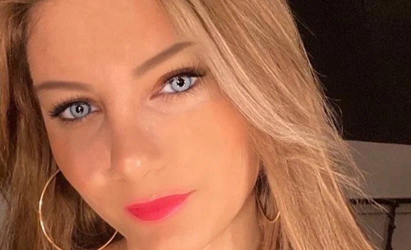 Sarışın güzel Eda Kaçar magazin gündeminden düşmüyor