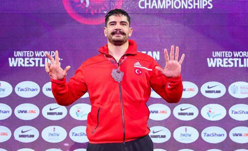 Taha Akgül Avrupa şampiyonluğunda tarih yazdı