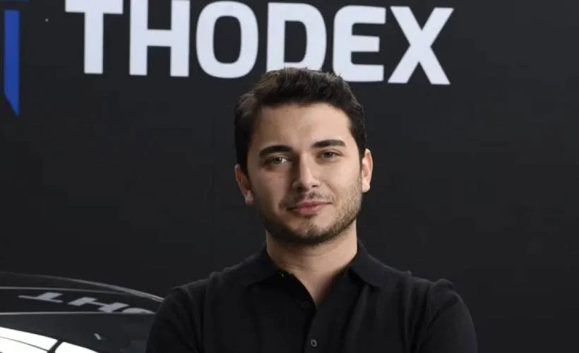 Thodex'in kurucusu Özer'in havalimanındaki görüntüleri: Nereye gittiği belli oldu