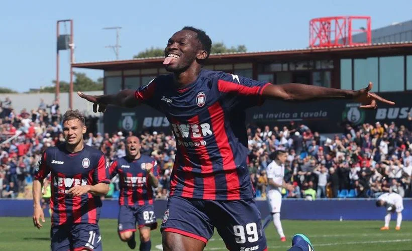 Trabzonspor aradığı golcüyü buldu: Simy